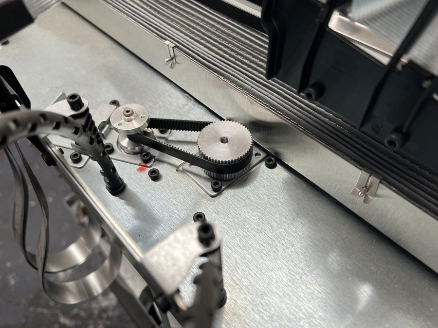 The belt drive at the top of the Z axis.